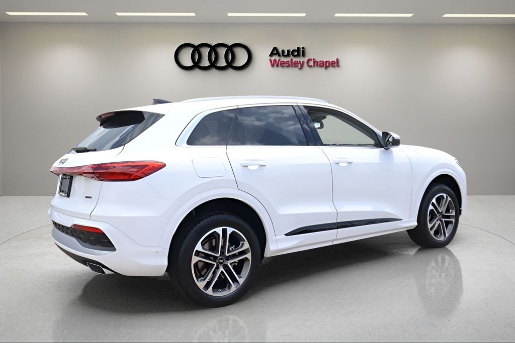 2026 Audi Q5 2.0T Premium Plus quattro