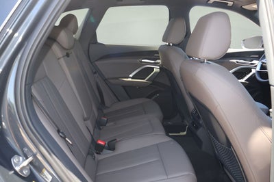 2026 Audi Q5 2.0T Premium Plus quattro