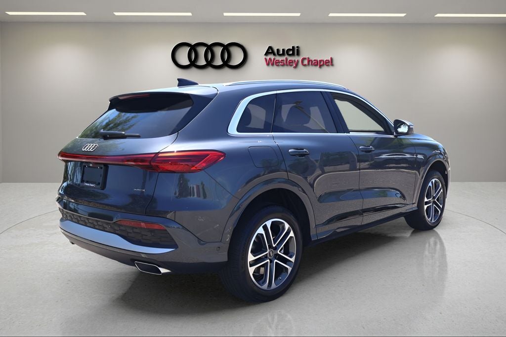2026 Audi Q5 2.0T Premium Plus quattro