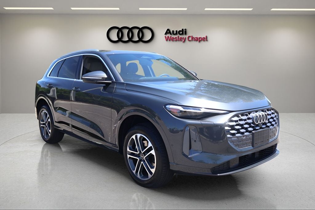 2026 Audi Q5 2.0T Premium Plus quattro