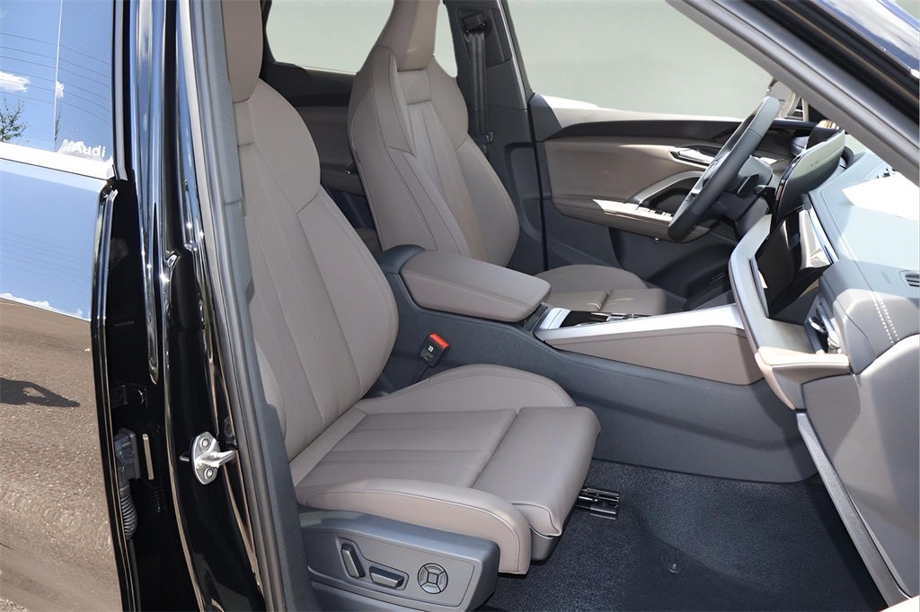 2025 Audi Q5 2.0T Premium Plus quattro