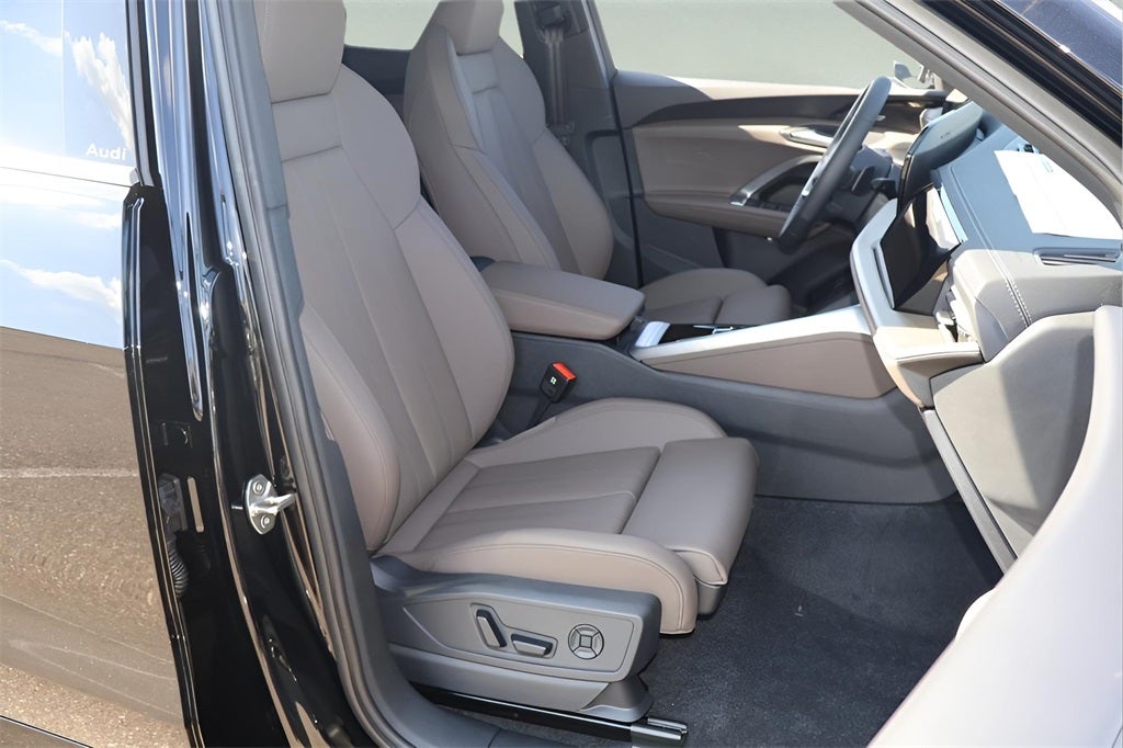 2025 Audi Q5 2.0T Premium Plus quattro