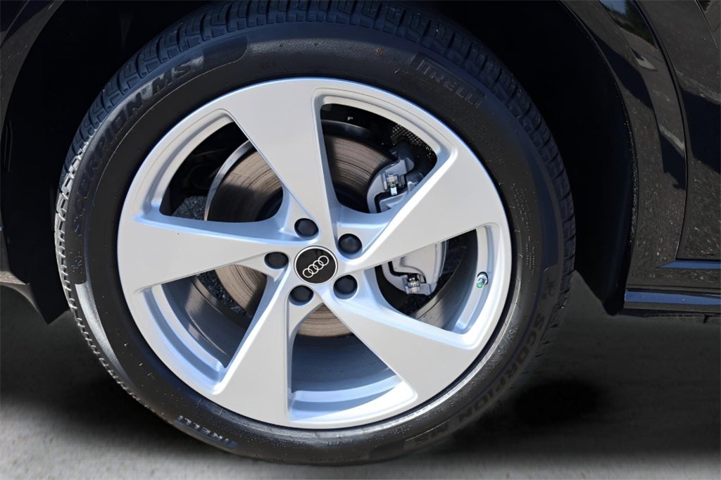 2025 Audi Q5 2.0T Premium Plus quattro