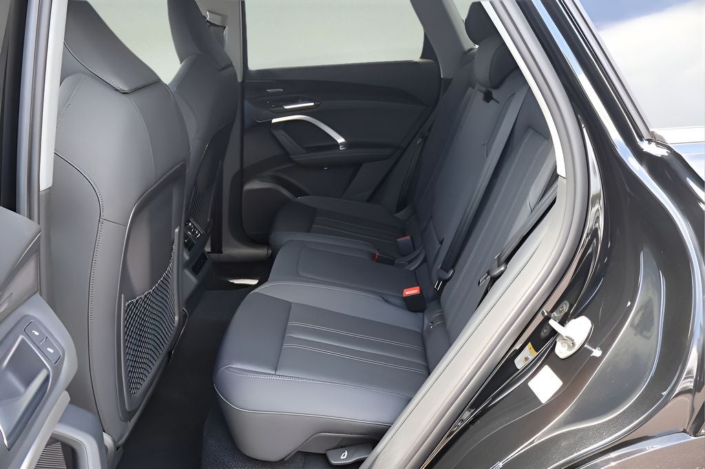 2026 Audi Q5 2.0T Premium Plus quattro