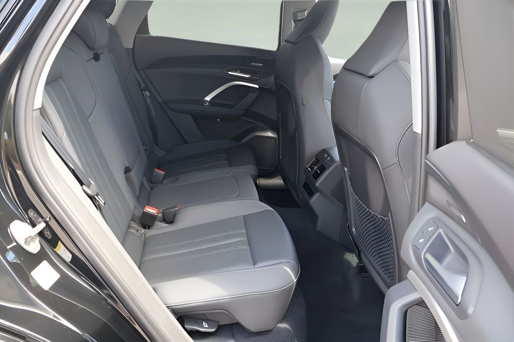 2026 Audi Q5 2.0T Premium Plus quattro