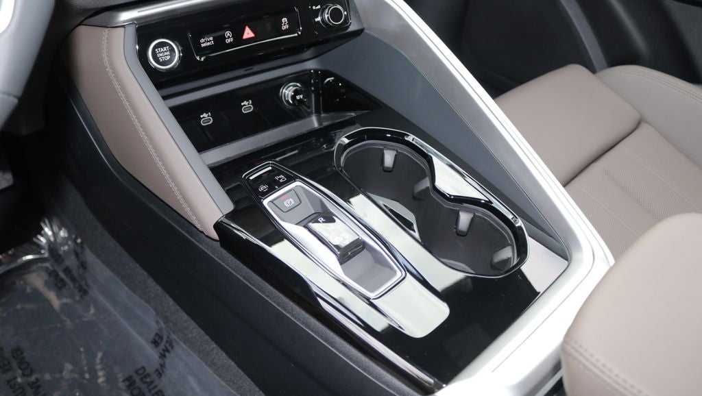 2026 Audi Q5 2.0T Premium Plus quattro