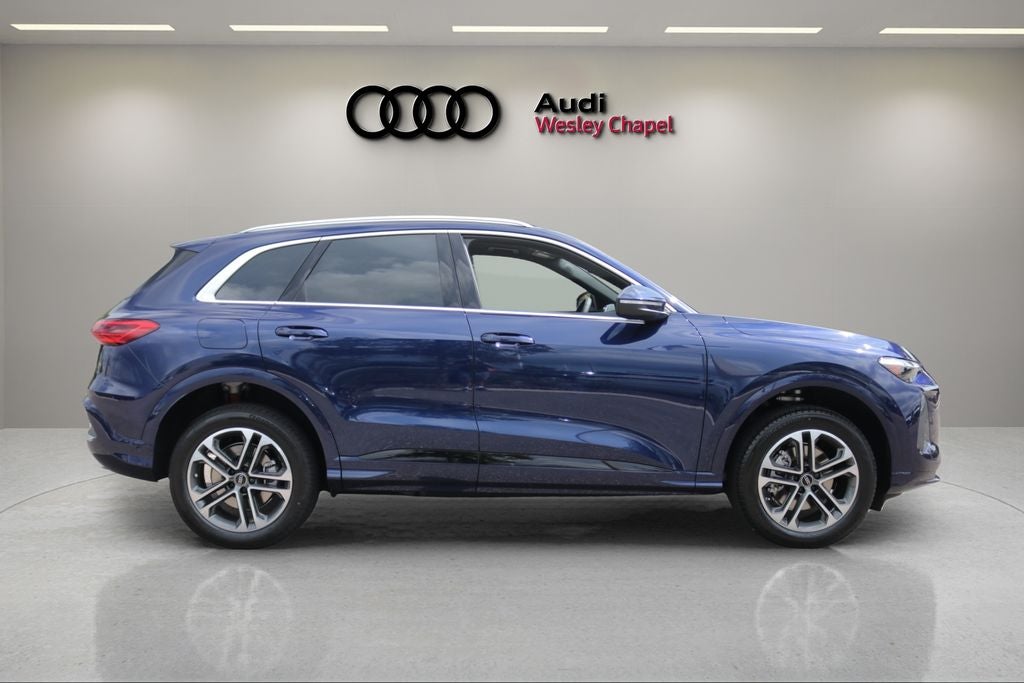 2026 Audi Q5 2.0T Premium Plus quattro