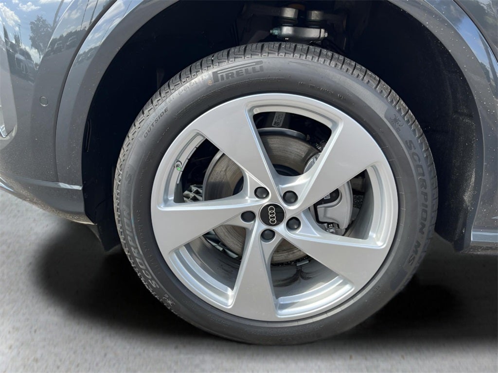 2025 Audi Q5 2.0T Premium Plus quattro