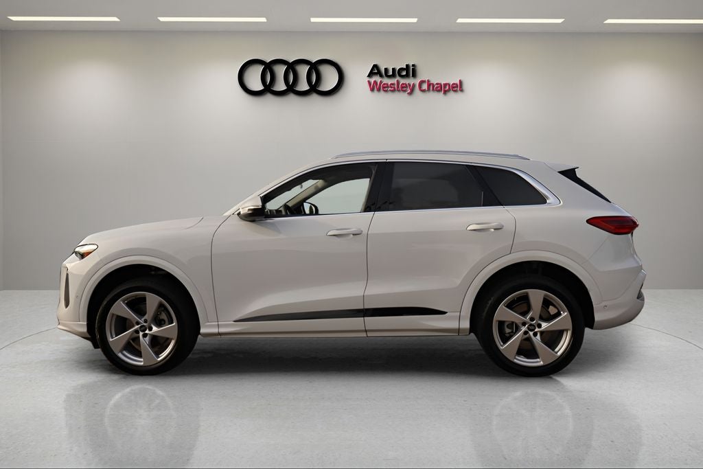 2026 Audi Q5 2.0T Premium Plus quattro