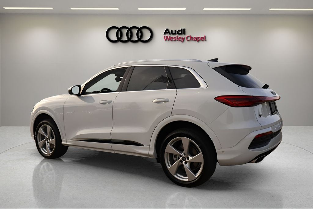 2026 Audi Q5 2.0T Premium Plus quattro