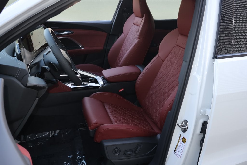2026 Audi SQ5 Prestige quattro