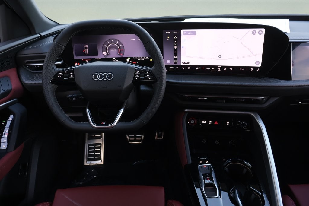 2026 Audi SQ5 Prestige quattro