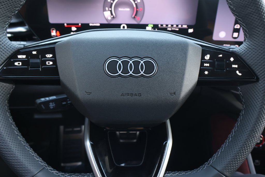 2026 Audi SQ5 Prestige quattro