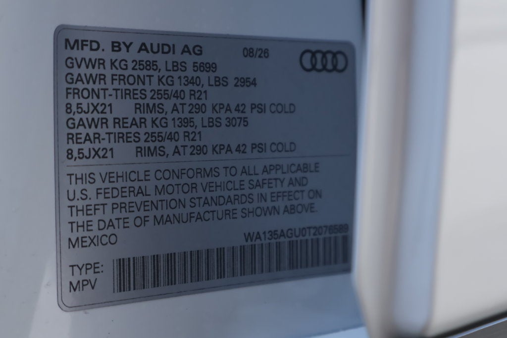 2026 Audi SQ5 Prestige quattro