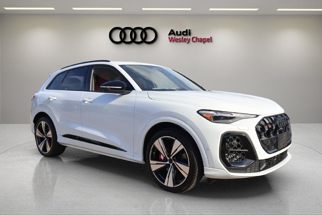 2026 Audi SQ5 Prestige quattro