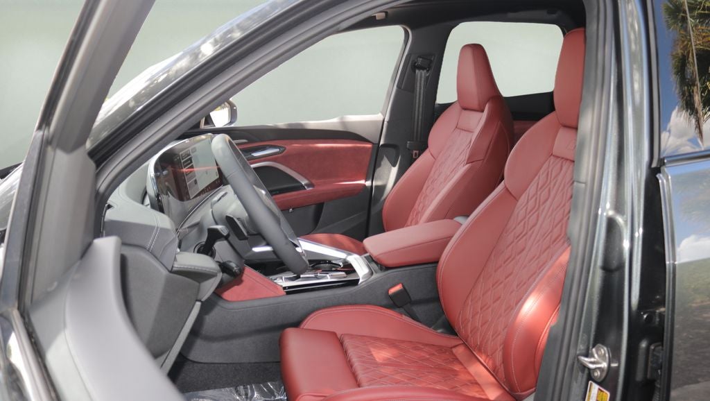 2026 Audi SQ5 Prestige quattro