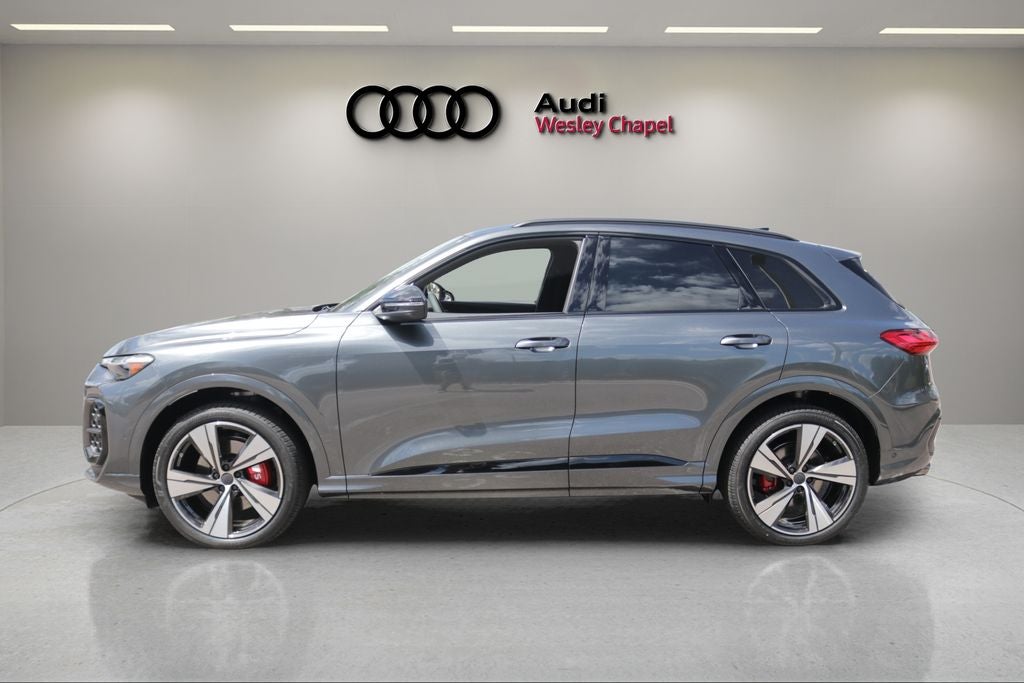 2026 Audi SQ5 Prestige quattro
