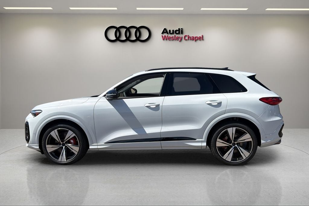 2026 Audi SQ5 Prestige quattro