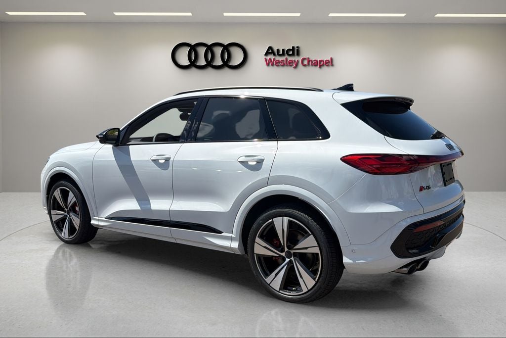 2026 Audi SQ5 Prestige quattro