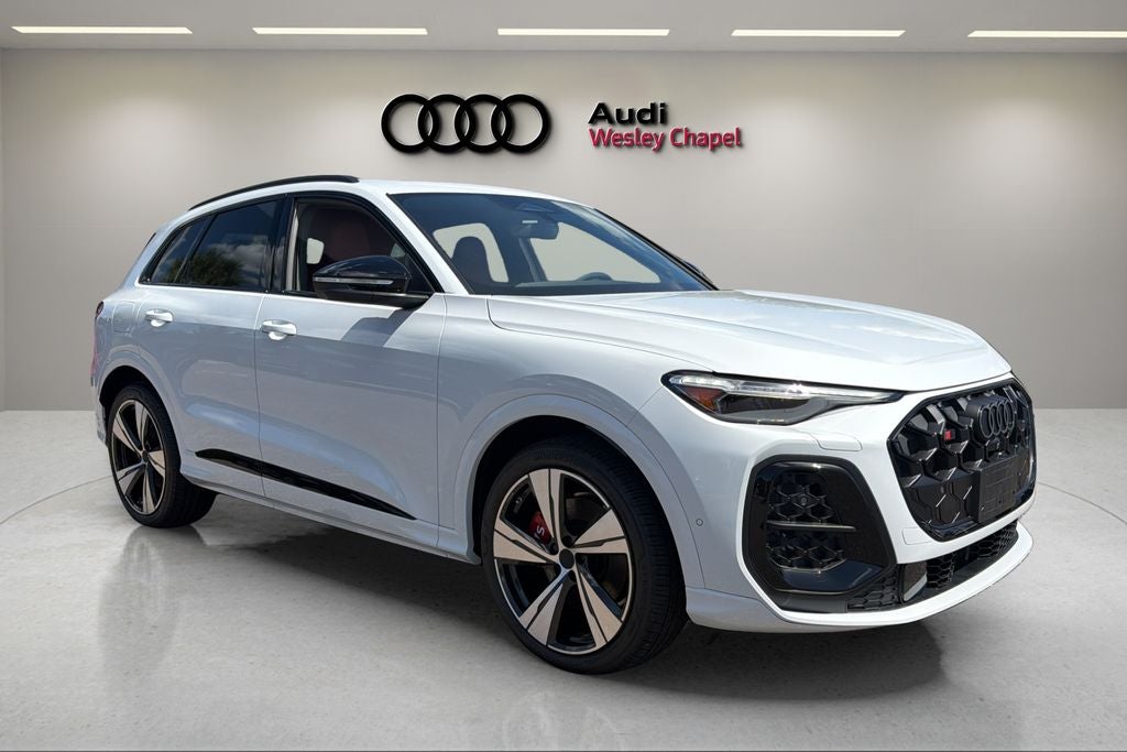 2026 Audi SQ5 Prestige quattro