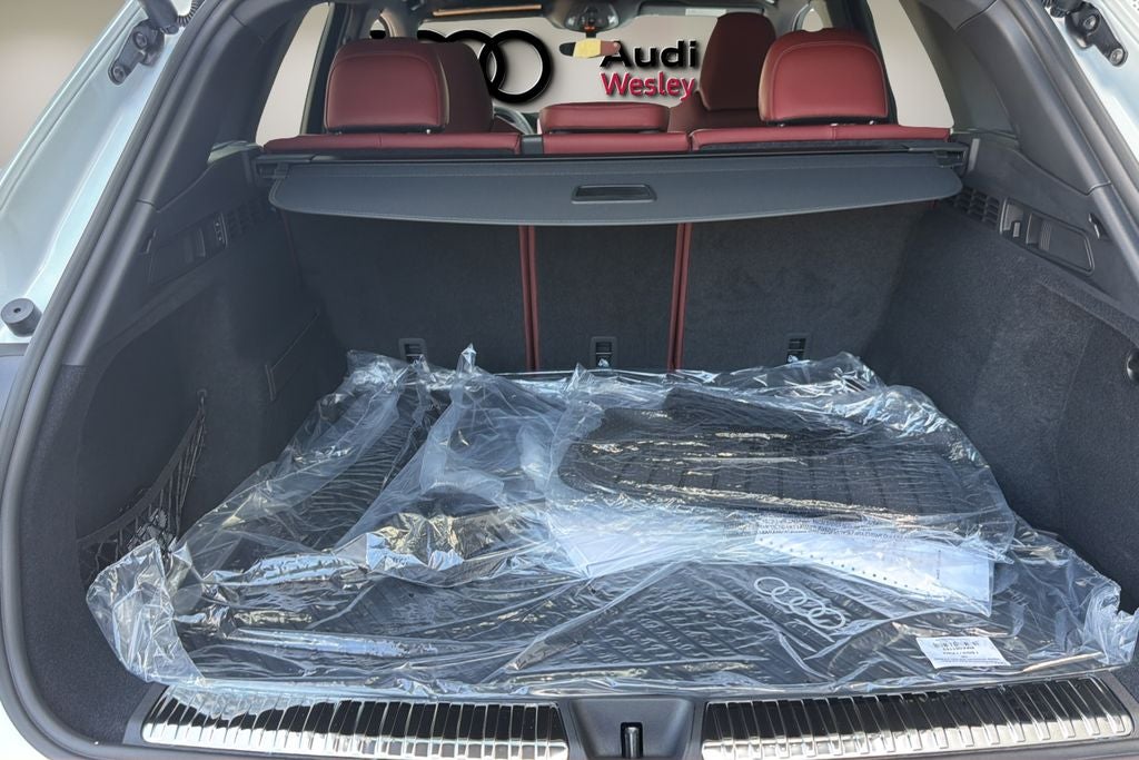 2026 Audi SQ5 Prestige quattro