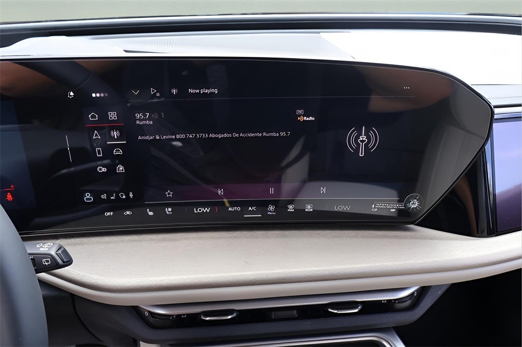 2025 Audi Q5 2.0T Prestige quattro