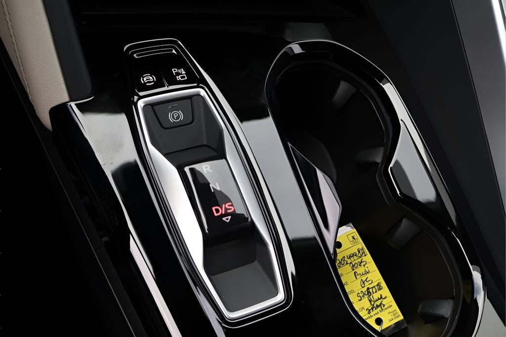 2025 Audi Q5 2.0T Prestige quattro