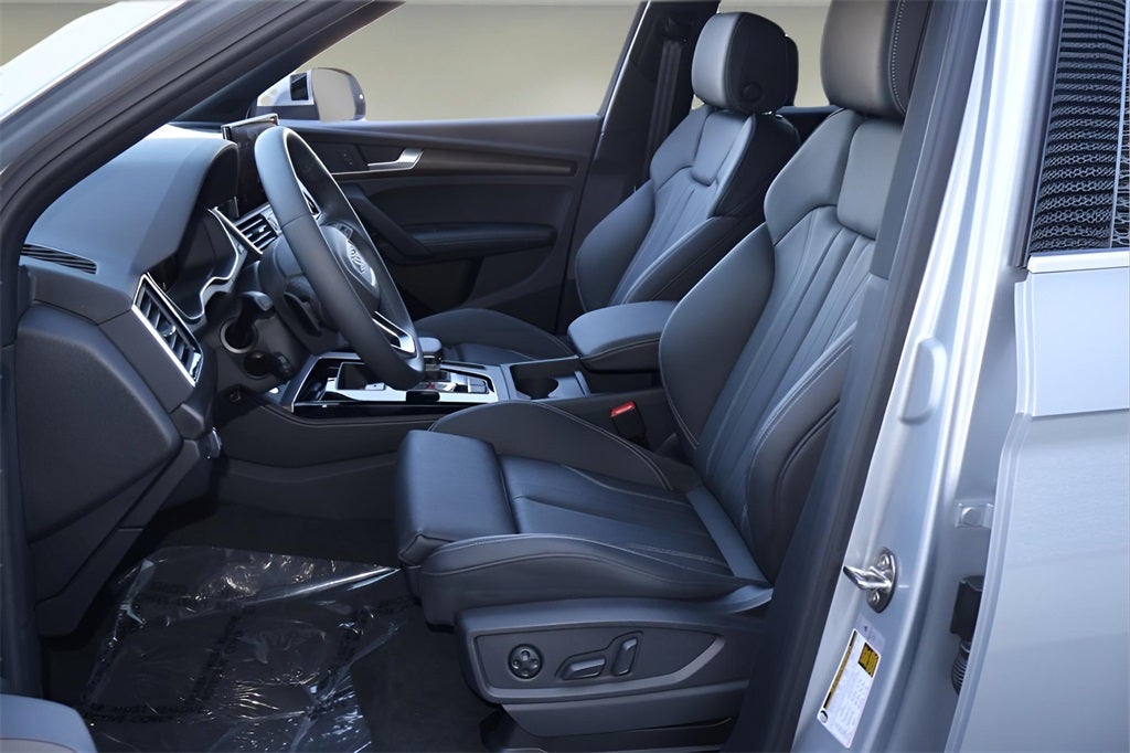 2025 Audi Q5 45 S line Premium Plus quattro