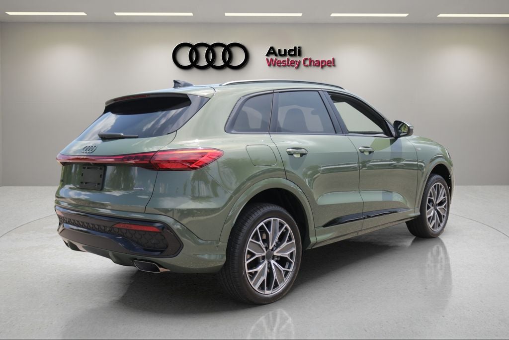 2026 Audi Q5 2.0T Premium Plus quattro