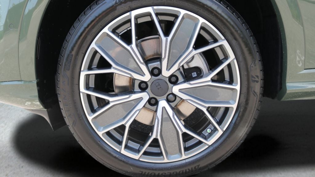 2026 Audi Q5 2.0T Premium Plus quattro