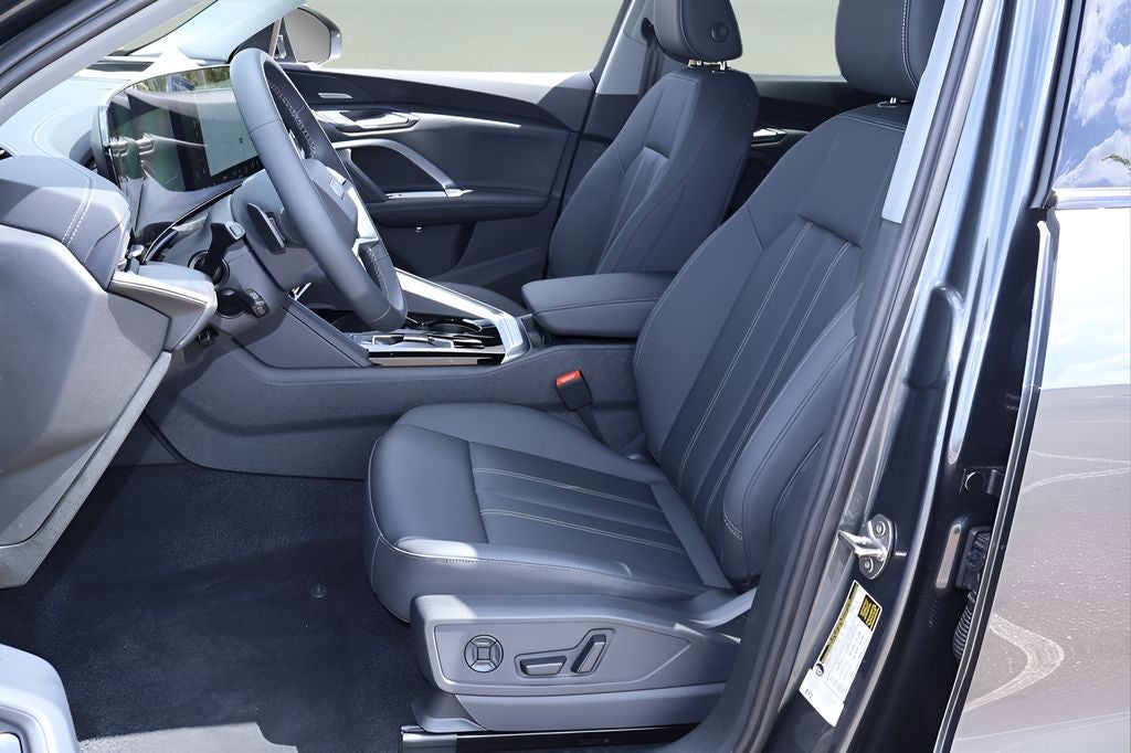 2026 Audi Q5 2.0T Premium Plus quattro