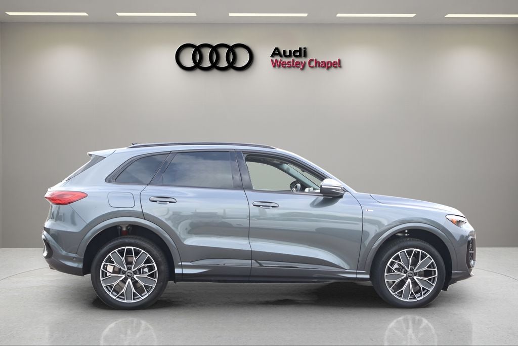 2026 Audi Q5 2.0T Premium Plus quattro