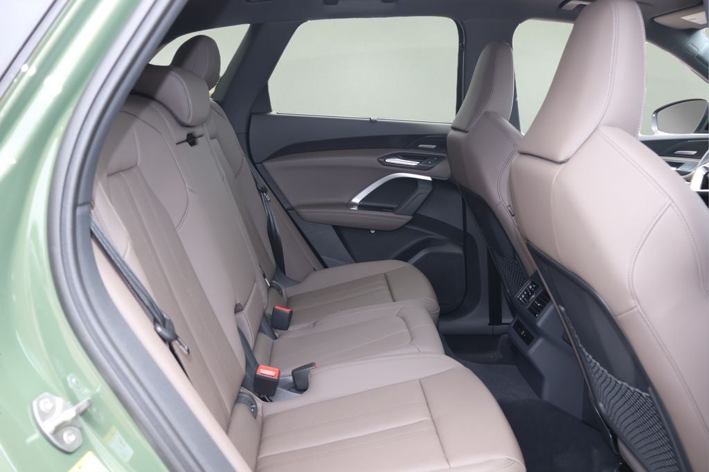 2026 Audi Q5 2.0T Premium Plus quattro