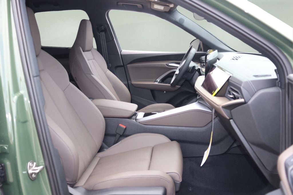 2026 Audi Q5 2.0T Premium Plus quattro