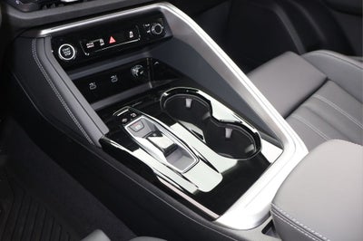 2026 Audi Q5 2.0T Premium Plus quattro