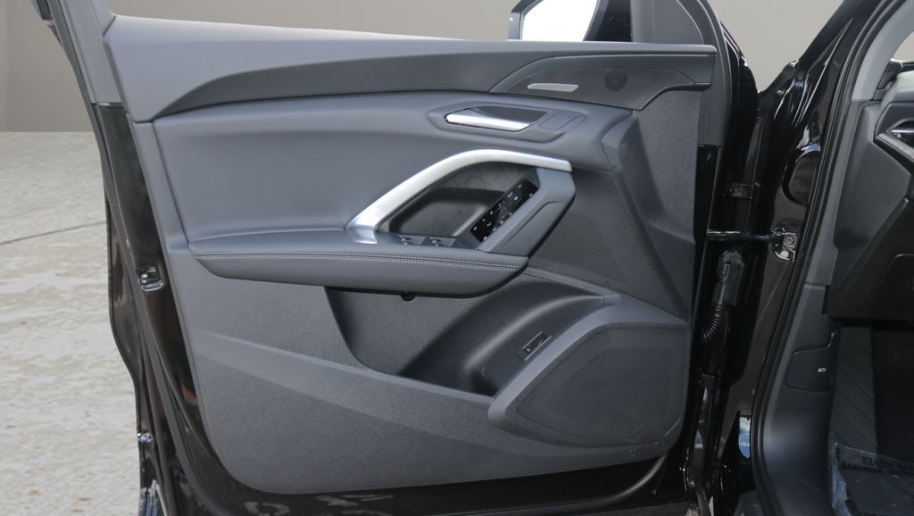 2026 Audi Q5 2.0T Premium Plus quattro