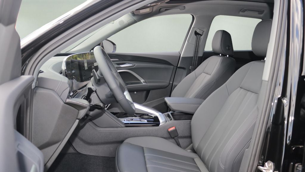 2026 Audi Q5 2.0T Premium Plus quattro