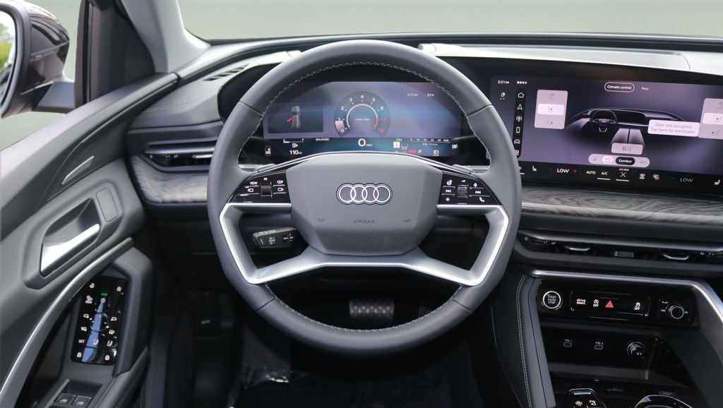 2026 Audi Q5 2.0T Premium Plus quattro