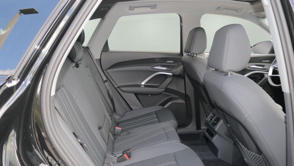 2026 Audi Q5 2.0T Premium Plus quattro