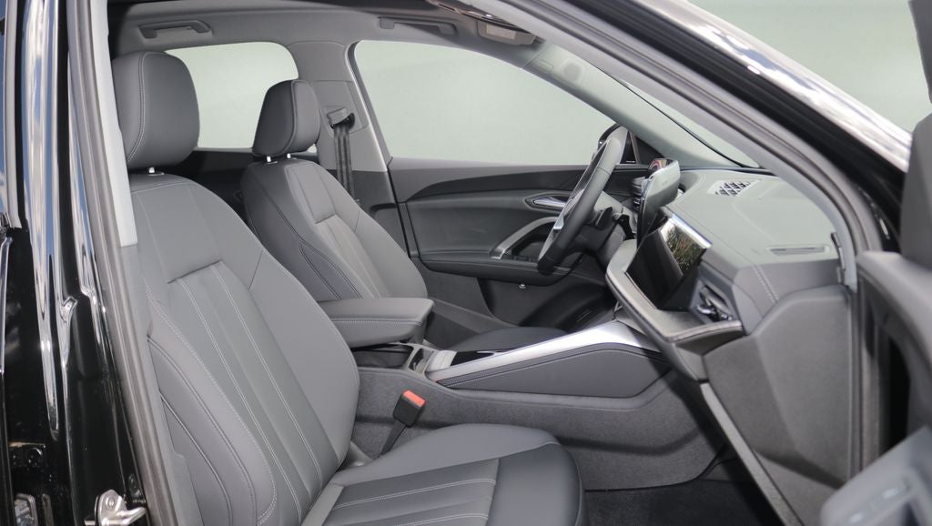 2026 Audi Q5 2.0T Premium Plus quattro
