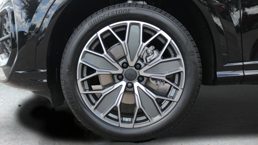 2026 Audi Q5 2.0T Premium Plus quattro