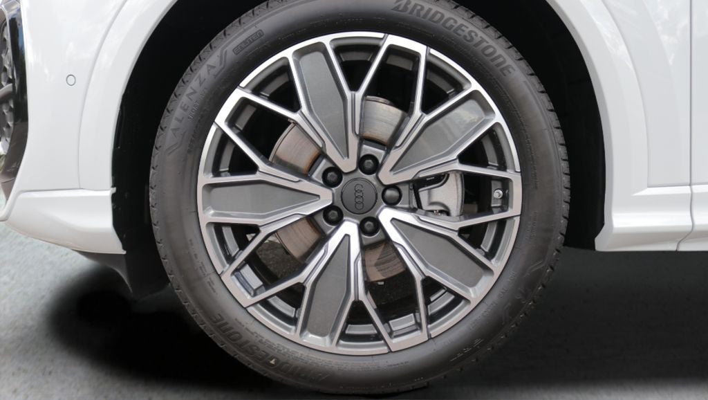 2026 Audi Q5 2.0T Prestige quattro