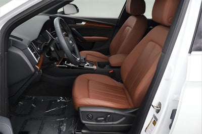 2023 Audi Q5 40 Premium quattro