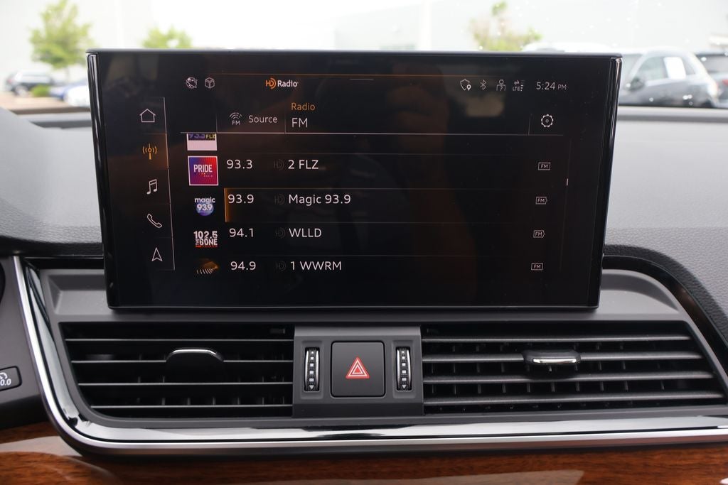 2023 Audi Q5 40 Premium quattro