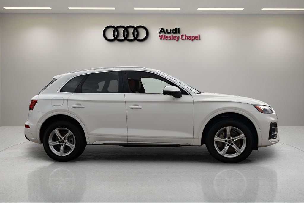 2023 Audi Q5 40 Premium quattro