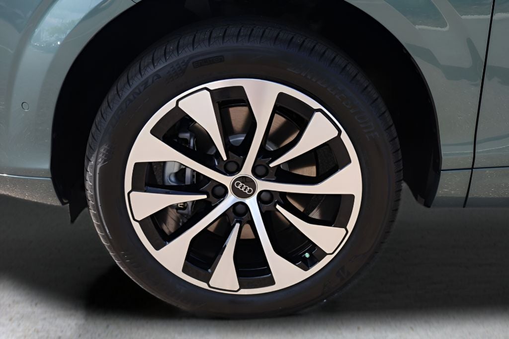 2026 Audi Q3 S line quattro