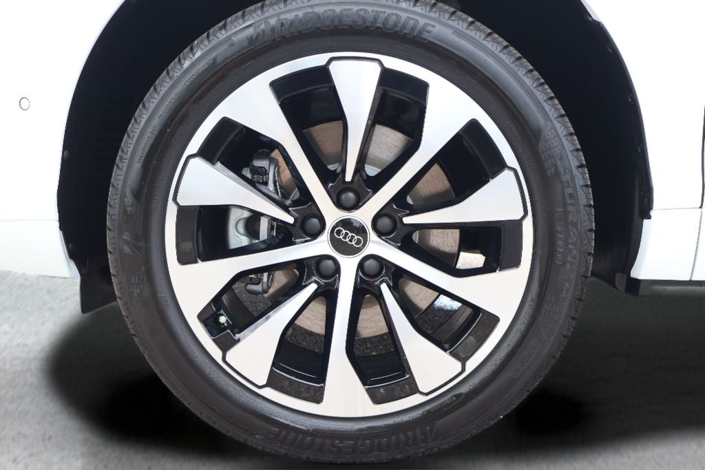 2026 Audi Q3 S line quattro