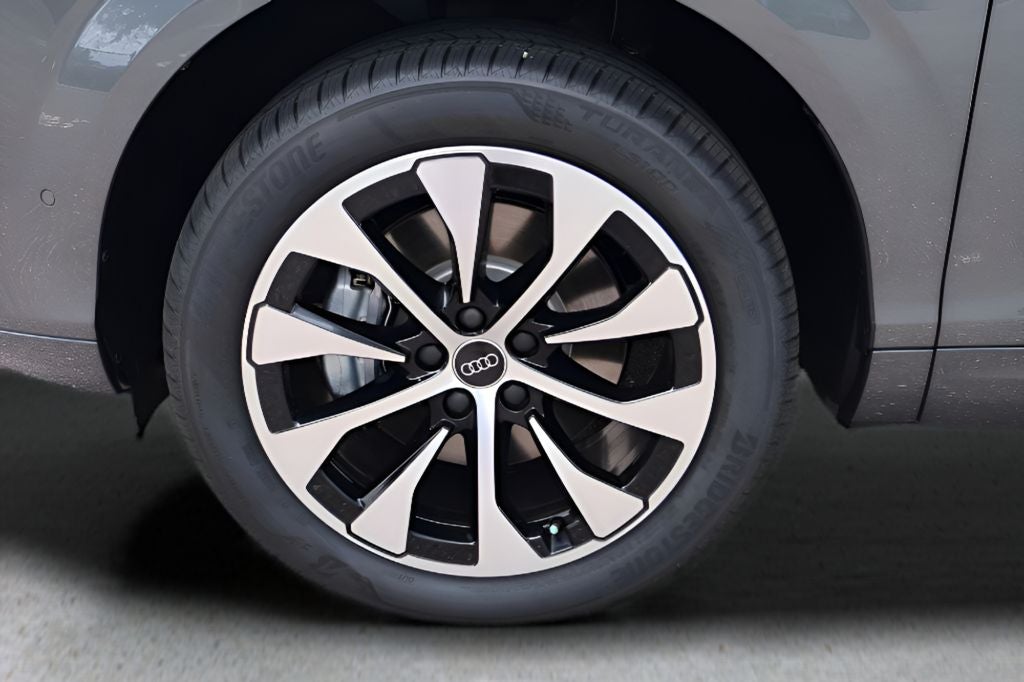 2026 Audi Q3 S line quattro