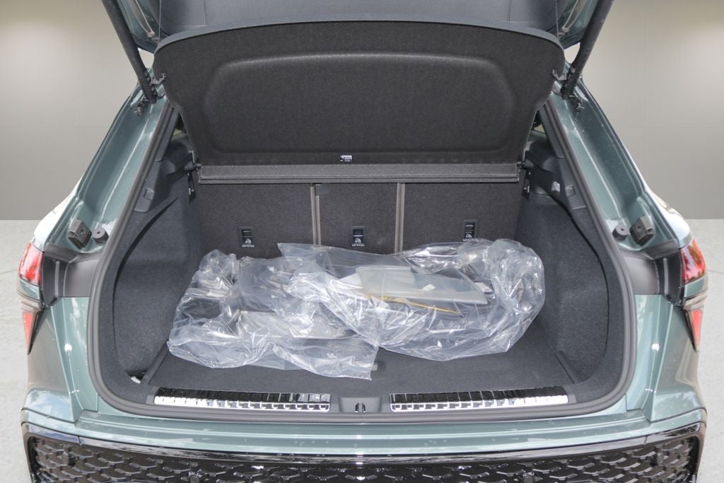 2026 Audi Q3 S line quattro
