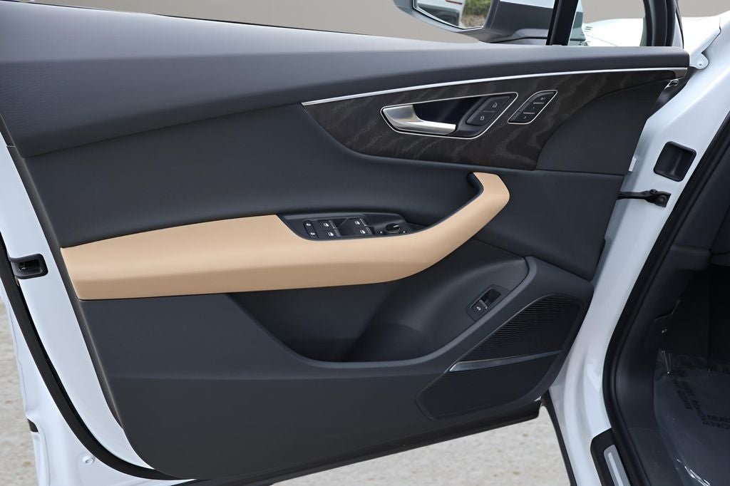 2026 Audi Q7 45 Premium quattro